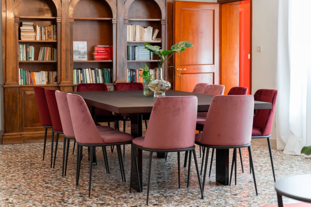 Bright living room with lounge and dining area - Venetian Velvet